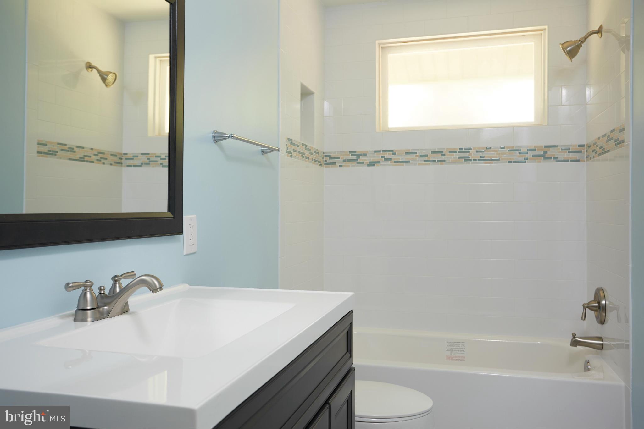 8002 Karl Road Alexandria, VA 22308 - Photo 22 of 30 Bath