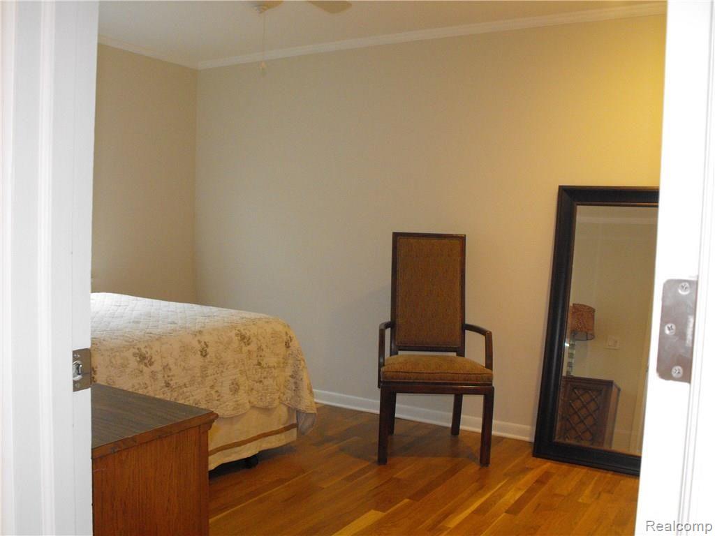 402 Baldwin Avenue Rochester, MI 48307 - Photo 24 of 40