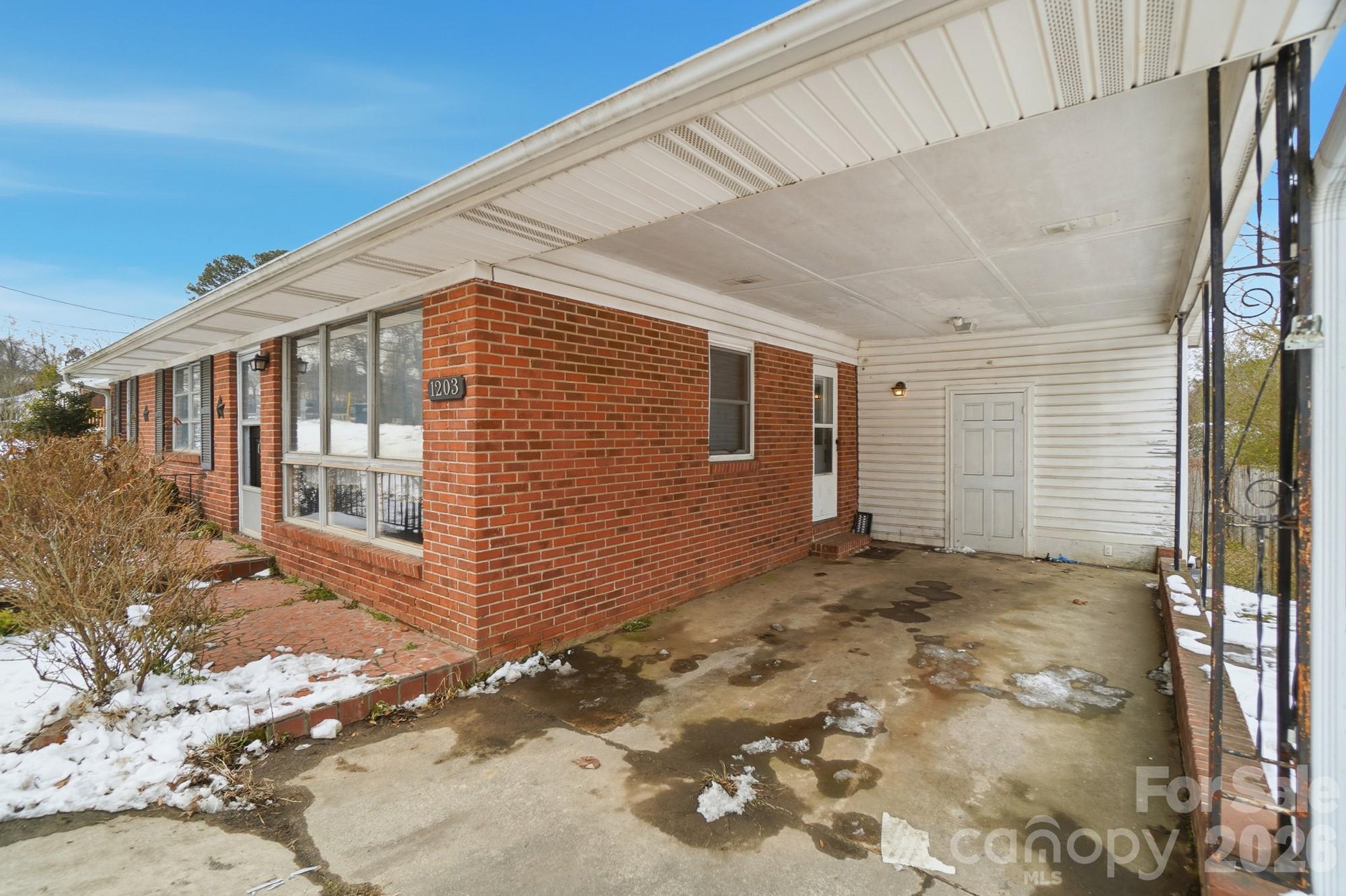 1203 South Myrtle School Road Gastonia, NC 28052 - Photo 4 of 25