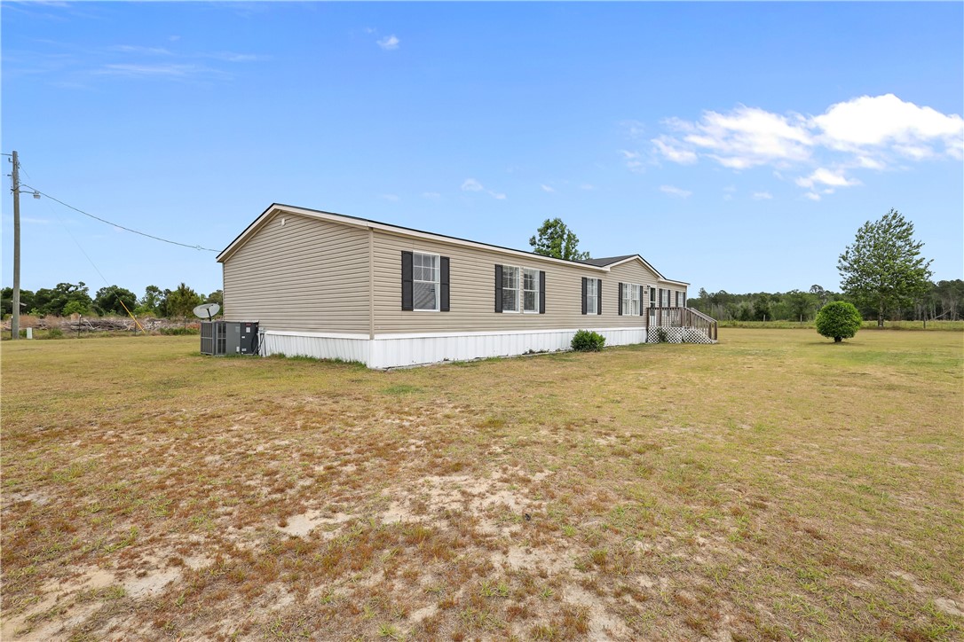 168 Bush Road Alma, GA 31510 - Photo 7 of 41