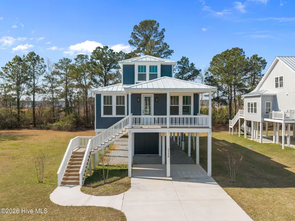 $475,000 | 3230 Whichards Beach Road, Chocowinity, NC 27817