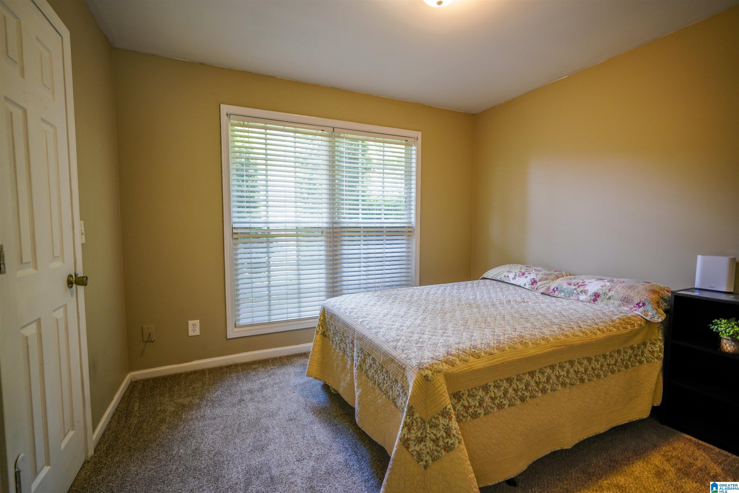 34 Oakbrook Circle Cleveland, AL 35049 - Photo 16 of 28