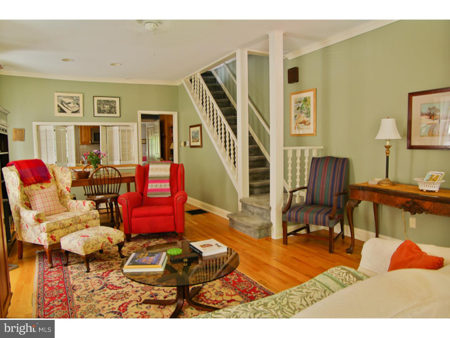 32 Walnut Street Haddonfield, NJ 08033 - Photo 3 of 25 Living Room