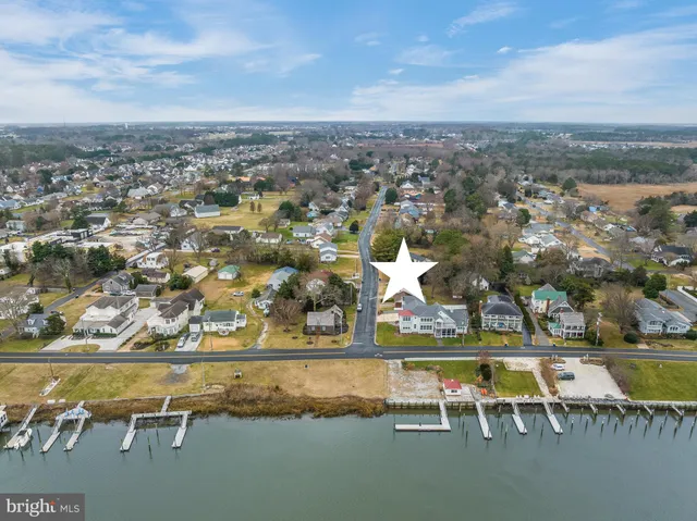 a view of a lake with houses