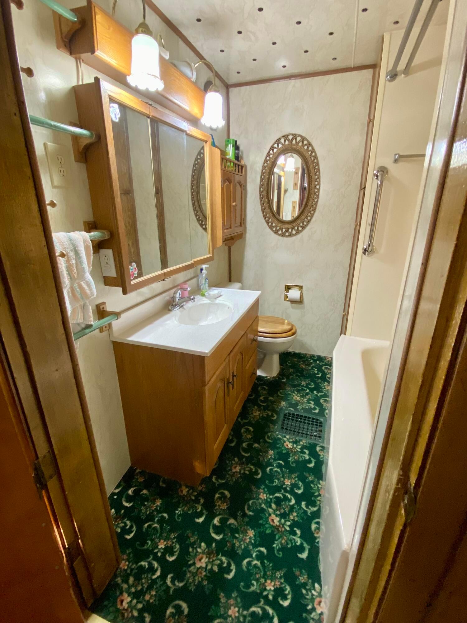 4461 Haughn Road Grove City, OH 43123 - Photo 8 of 15 65349645-21DB-4030-BFDF-011BAABE67C8