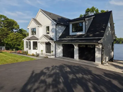 $1,995,000 | 73 Lake Shore Drive, East Falmouth, MA 02536