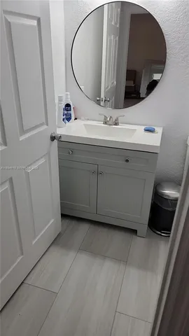 $2,500 | North Lauderdale, North Lauderdale, FL 33068