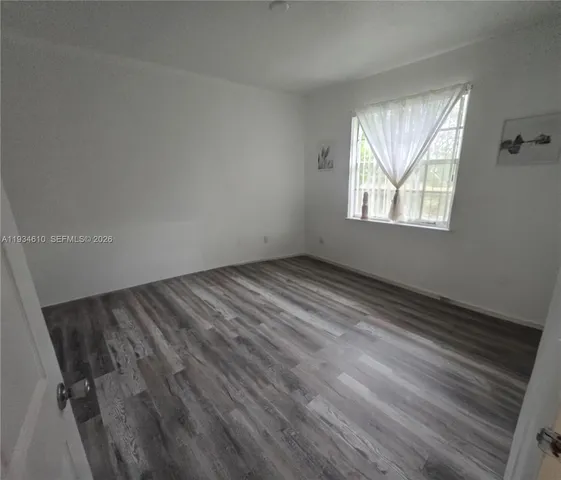 $2,500 | North Lauderdale, North Lauderdale, FL 33068