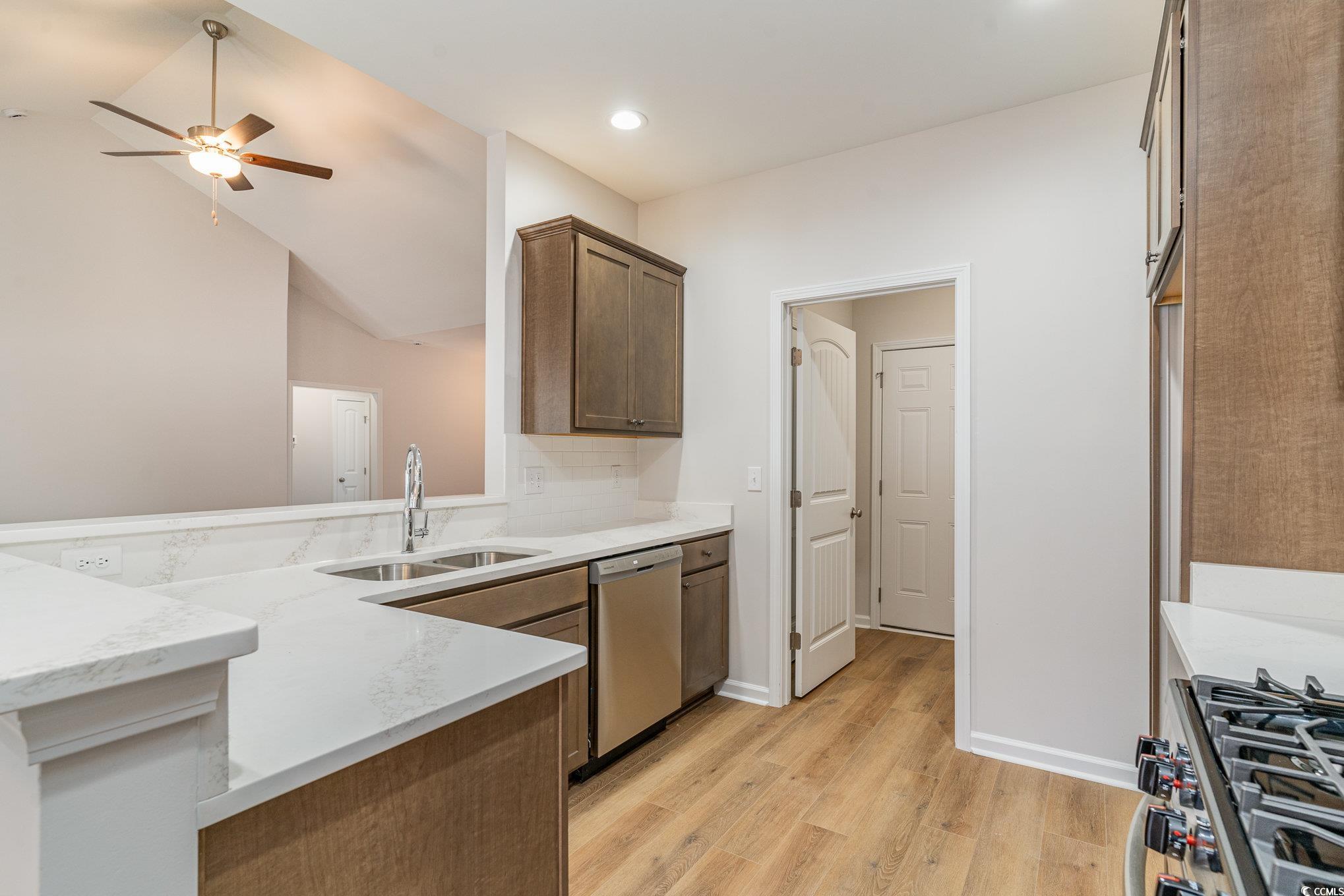 1007 Stump Road Conway, SC 29526 - Photo 6 of 32 Gallery Image 6