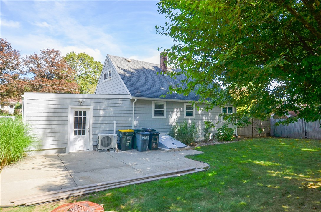 11 Continental Road Smithfield, RI 02828 - Photo 23 of 24