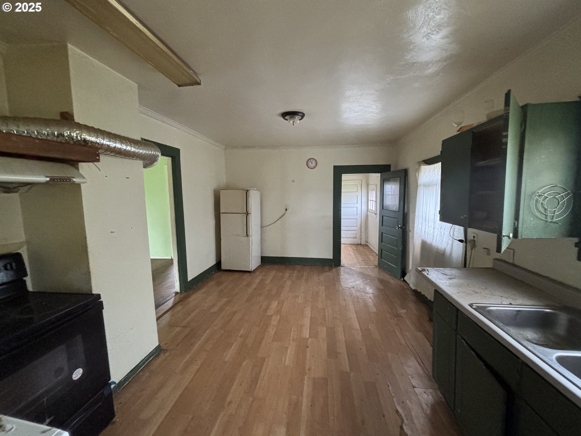 780 Q Street Springfield, OR 97477 - Photo 8 of 13