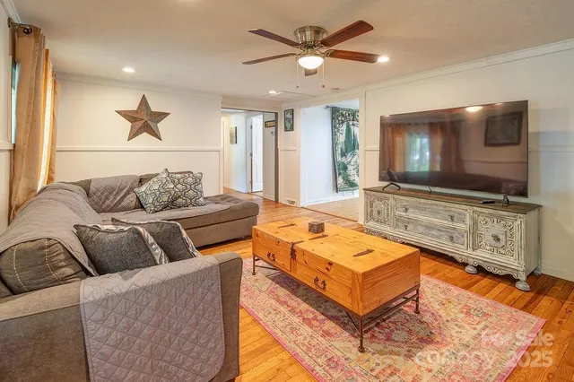 $480,000 | 2143 Pisgah Highway, Candler, NC 28715