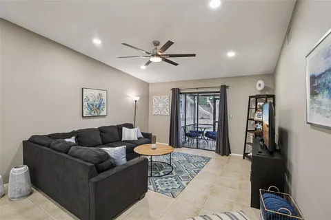 $234,900 | 39650 US Highway 19 North, Unit 135, Tarpon Springs, FL 34689