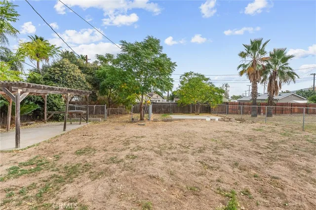 $477,000 | 4981 North State Street, San Bernardino, CA 92407