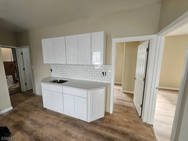 $2,000 | 518 East 23rd Street, Unit 2R, Paterson, NJ 07514