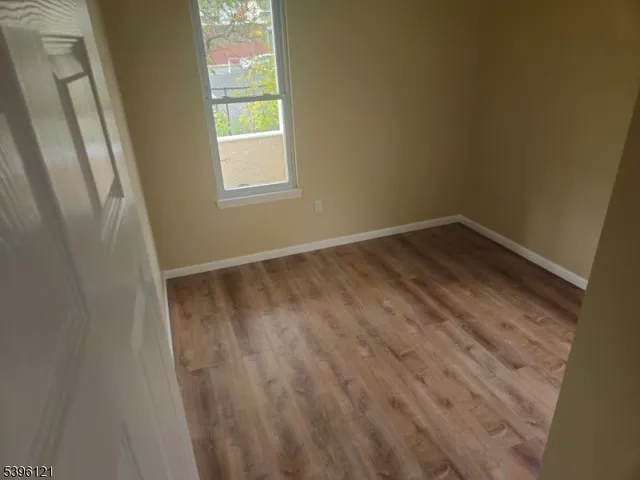 $2,000 | 518 East 23rd Street, Unit 2R, Paterson, NJ 07514