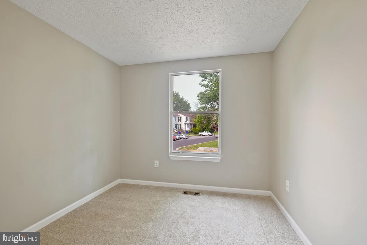 522 Riggs Court Frederick, MD 21703 - Photo 19 of 30 Bedroom 2
