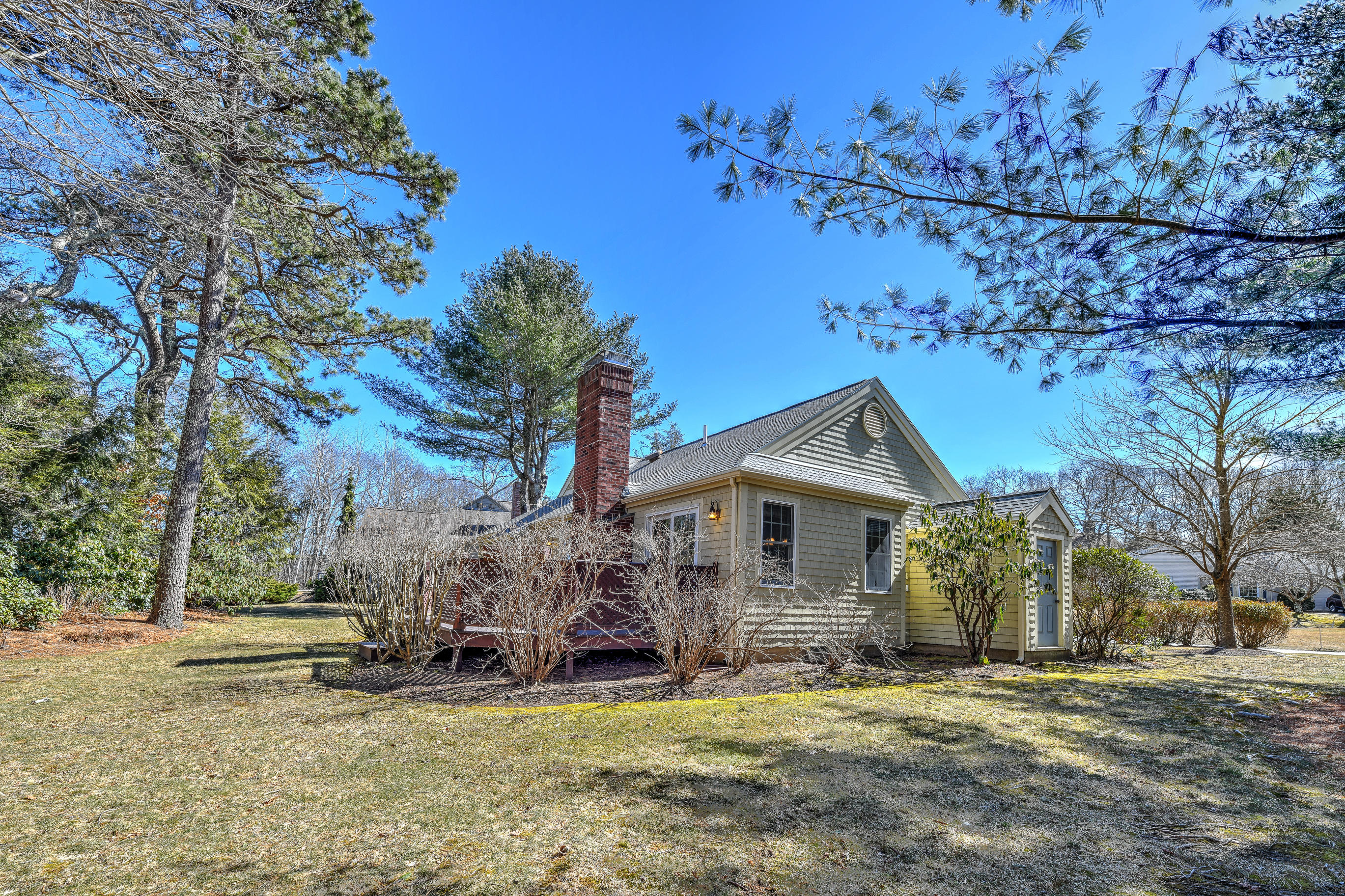 7 Elizabeth Circle Mashpee, MA 02649 - Photo 30 of 30 untitled-44