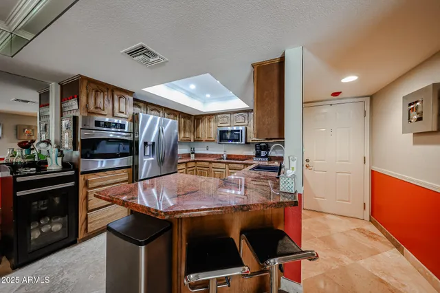 $264,900 | 17404 North 99th Avenue, Unit 138, Sun City, AZ 85373