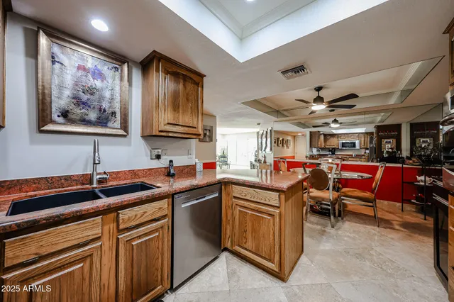 $264,900 | 17404 North 99th Avenue, Unit 138, Sun City, AZ 85373