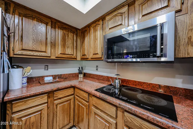 $264,900 | 17404 North 99th Avenue, Unit 138, Sun City, AZ 85373