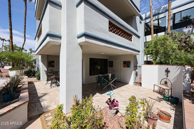 $264,900 | 17404 North 99th Avenue, Unit 138, Sun City, AZ 85373