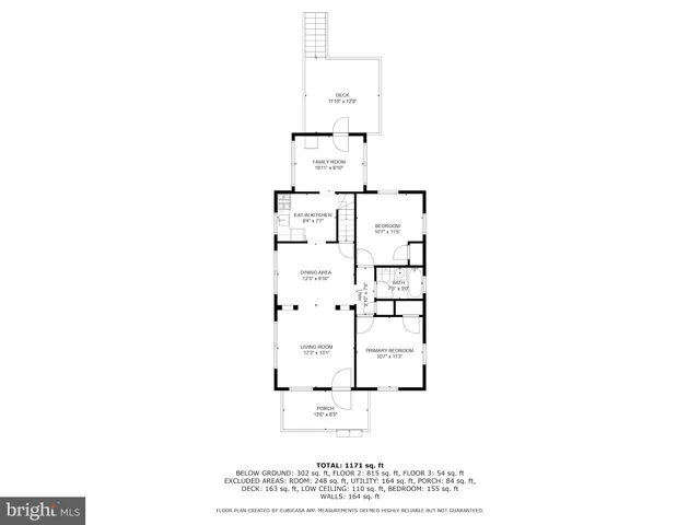 a picture of a room with a white wall