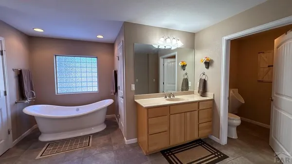 $699,900 | 8295 Green Lane, Rye, CO 81069