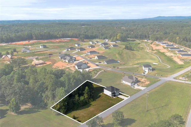 $319,691 | 1515 Hendon Drive, Walhalla, SC 29691