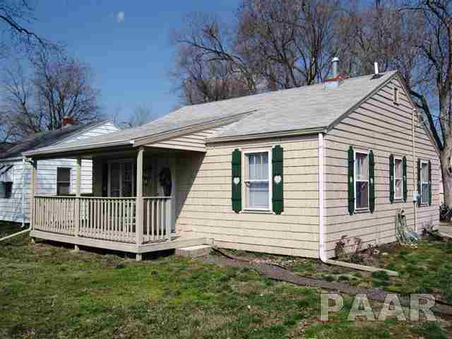 1504 South 14th Street Pekin, IL 61554 - Photo 1 of 10