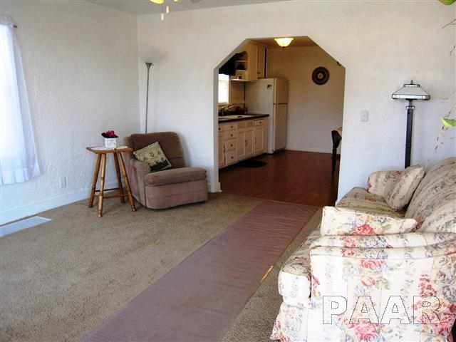 1504 South 14th Street Pekin, IL 61554 - Photo 6 of 10