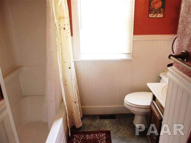 1504 South 14th Street Pekin, IL 61554 - Photo 9 of 10