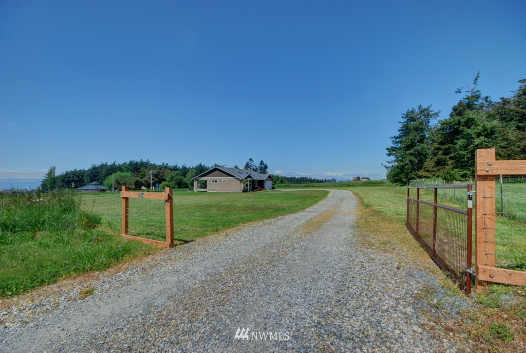 1636 Swantown Road Oak Harbor, WA 98277 - Photo 14 of 15 Gallery Image 14