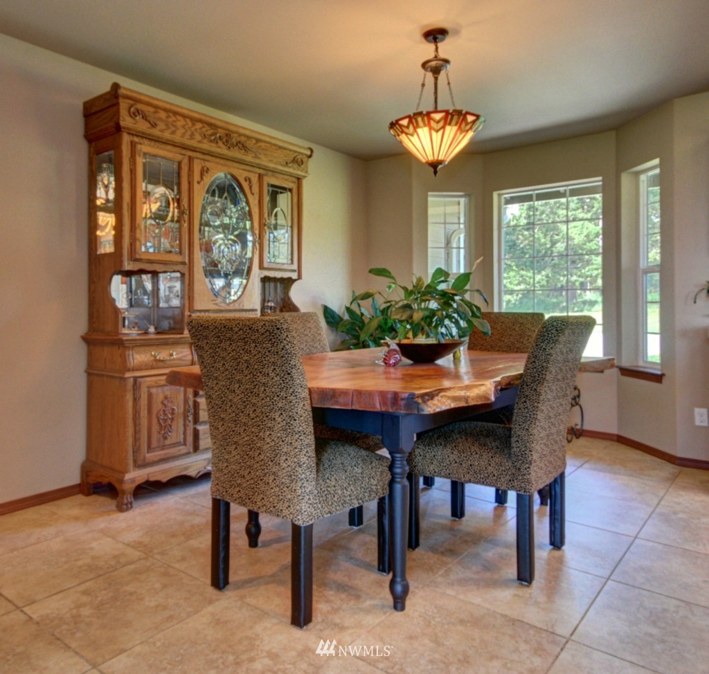 1636 Swantown Road Oak Harbor, WA 98277 - Photo 5 of 15 Gallery Image 5