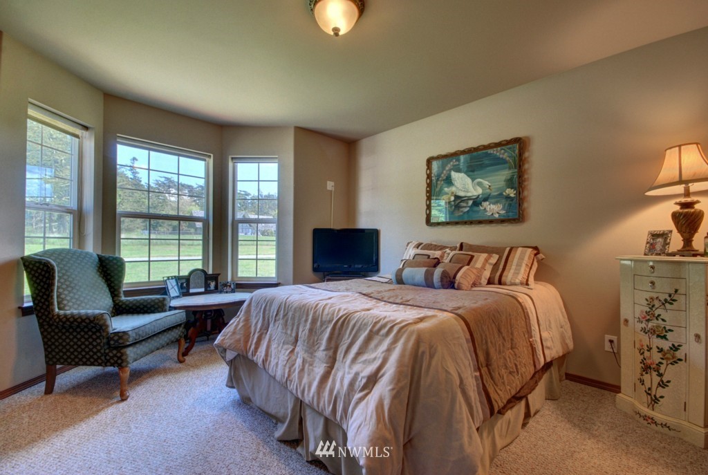 1636 Swantown Road Oak Harbor, WA 98277 - Photo 9 of 15 Gallery Image 9