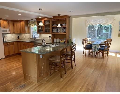 27 Edgehill Road Norwood, MA 02062 - Photo 11 of 27 Gallery Image 11