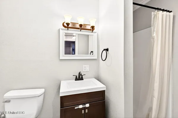 $249,000 | 709 Rich Avenue, Gulfport, MS 39501