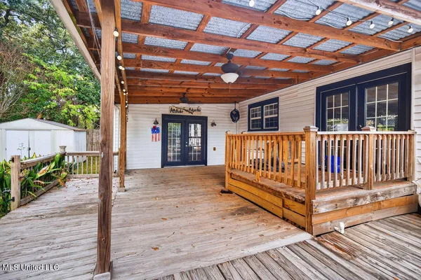 $249,000 | 709 Rich Avenue, Gulfport, MS 39501