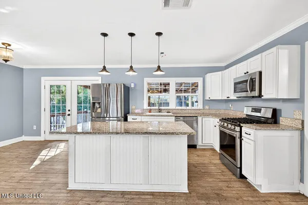 $249,000 | 709 Rich Avenue, Gulfport, MS 39501