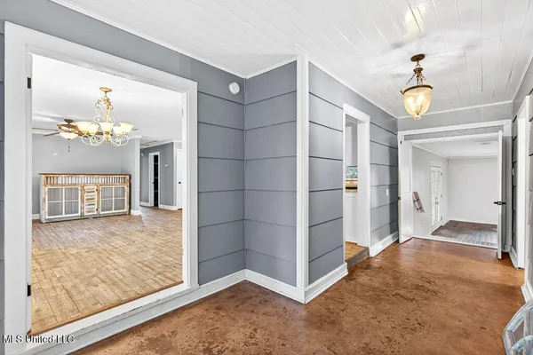 $249,000 | 709 Rich Avenue, Gulfport, MS 39501