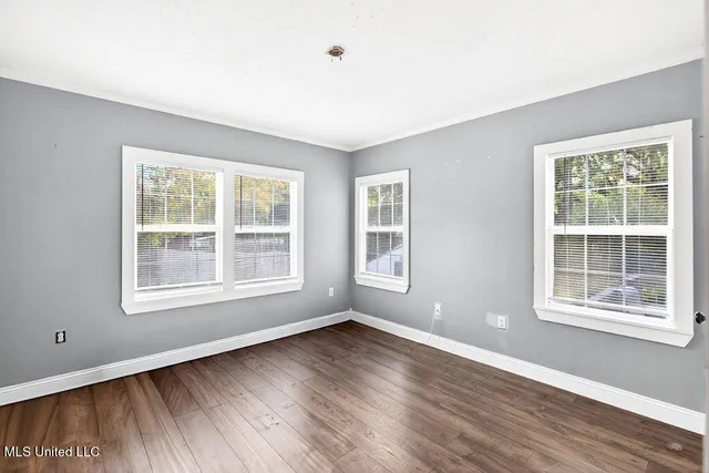 $324,999 | 709 Rich Avenue, Gulfport, MS 39501