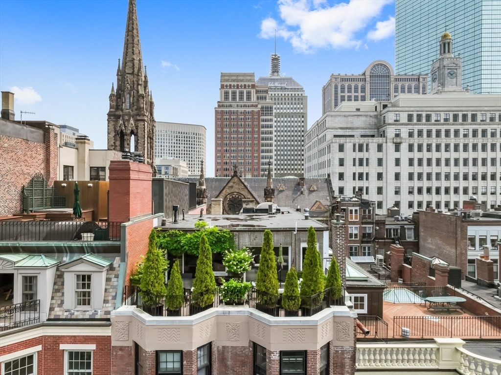 a view of buildings