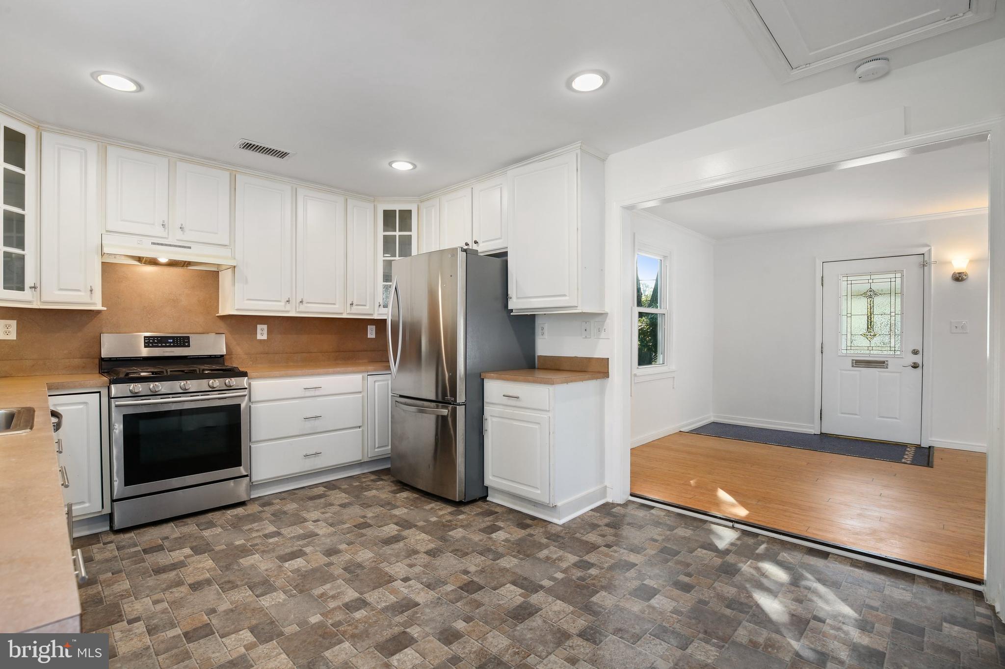 2727 Terrapin Road Silver Spring, MD 20906 - Photo 8 of 32