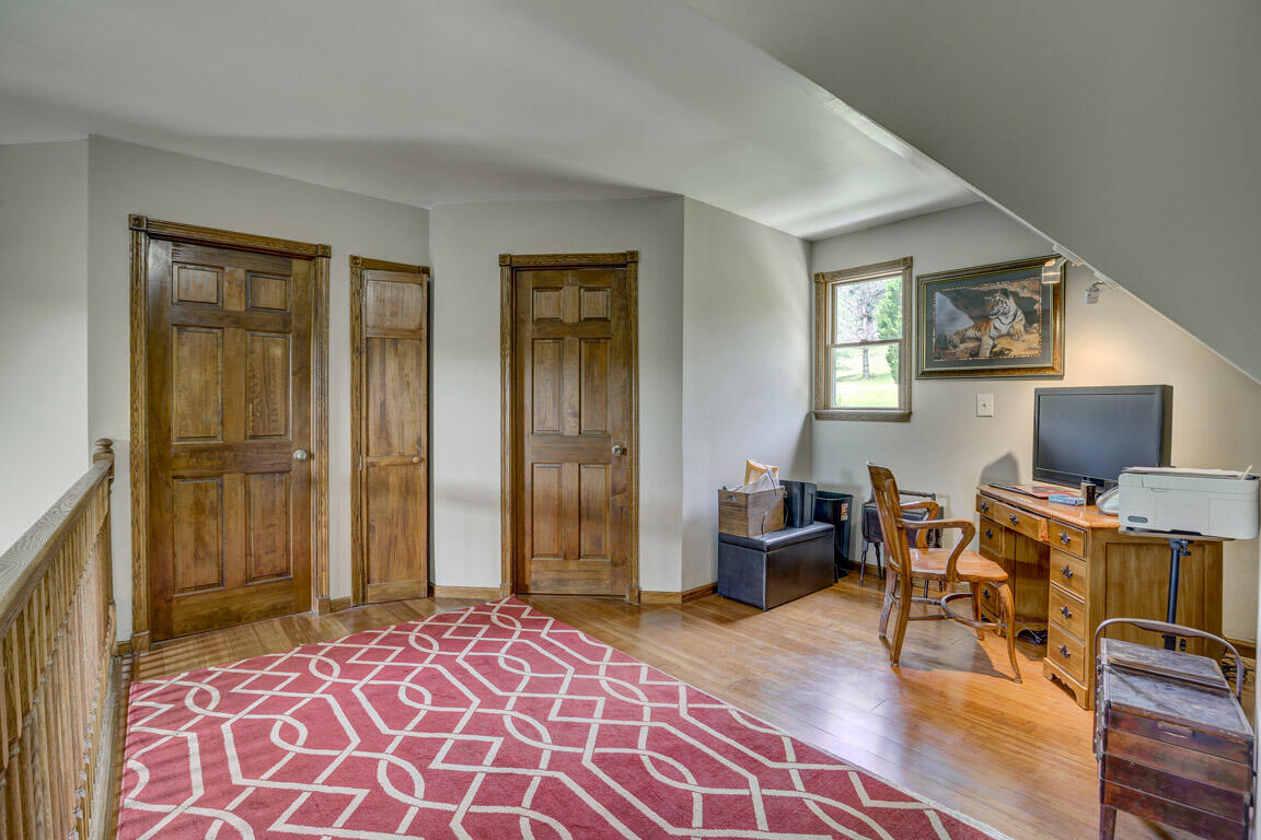 40 Highway 3149 Butler, KY 41006 - Photo 20 of 44 SOLID WOOD DOORS