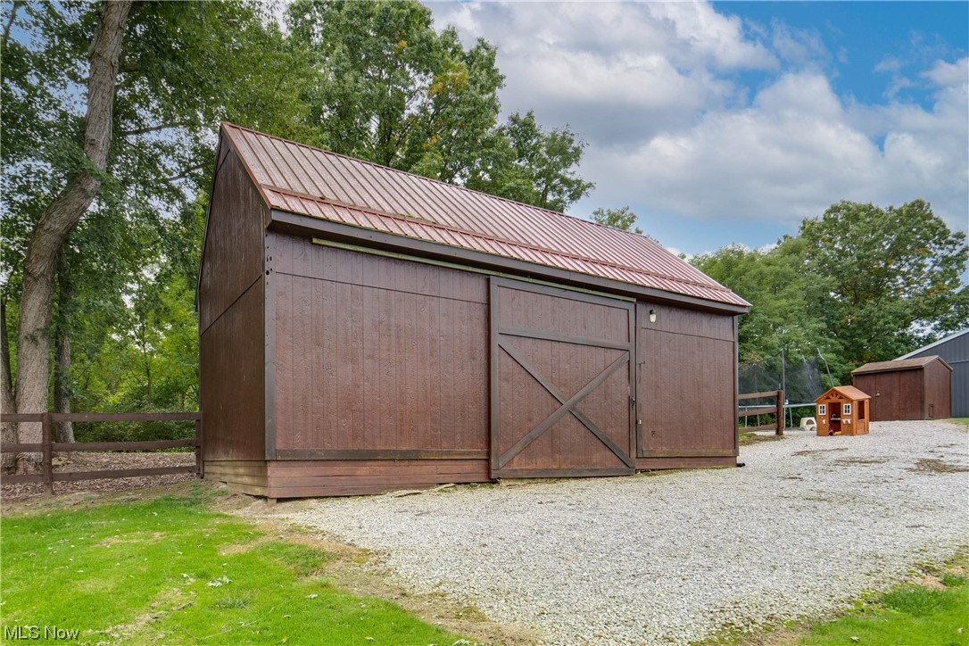5615 Grove Road Clinton, OH 44216 - Photo 26 of 33