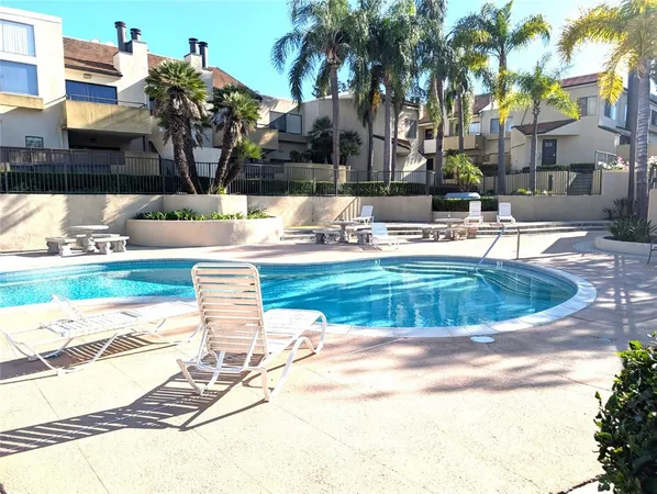 $2,170 | 13096 Le Parc Boulevard, Unit 81, Chino Hills, CA 91709