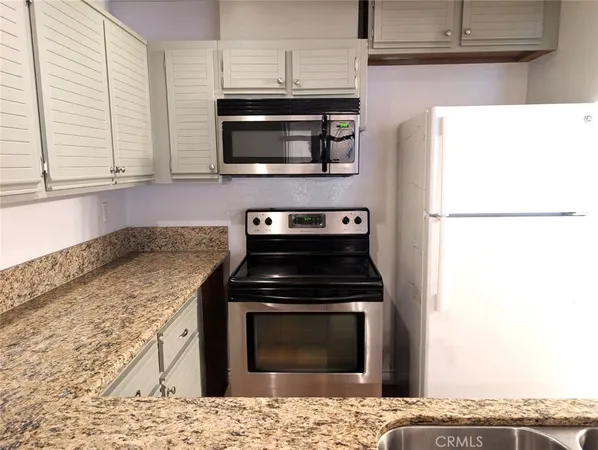 $2,170 | 13096 Le Parc Boulevard, Unit 81, Chino Hills, CA 91709