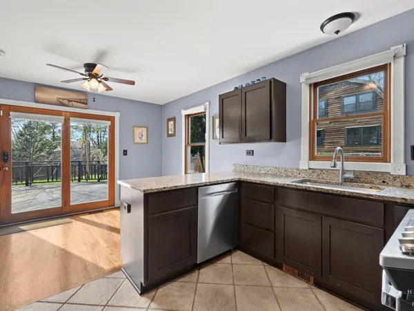$429,900 | 27W150 James Avenue, West Chicago, IL 60185