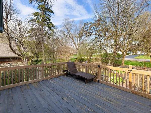$429,900 | 27W150 James Avenue, West Chicago, IL 60185