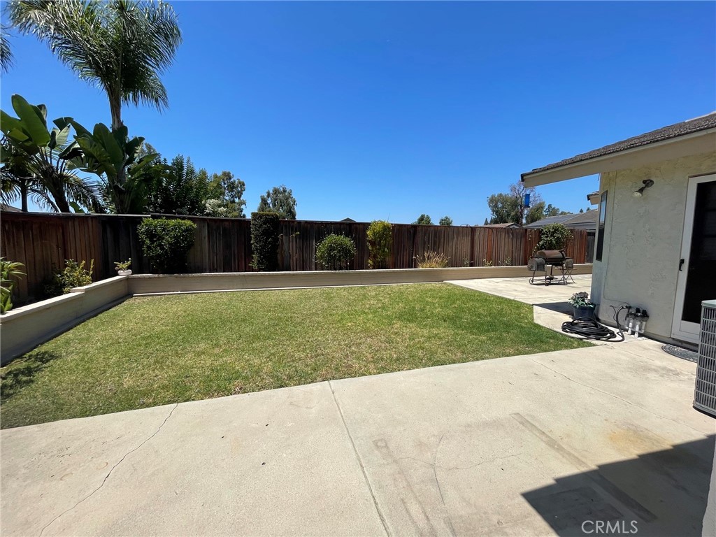 281 Trailview Circle Brea, CA 92821 - Photo 28 of 34